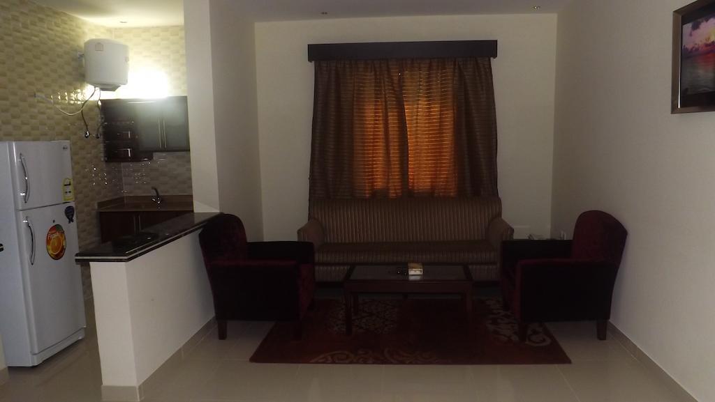 Baron Palace - Almasif Hotel Apartments Эр-Рияд Экстерьер фото