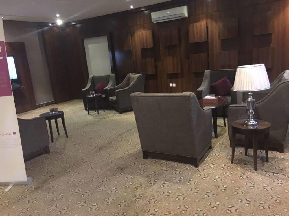 Baron Palace - Almasif Hotel Apartments Эр-Рияд Экстерьер фото