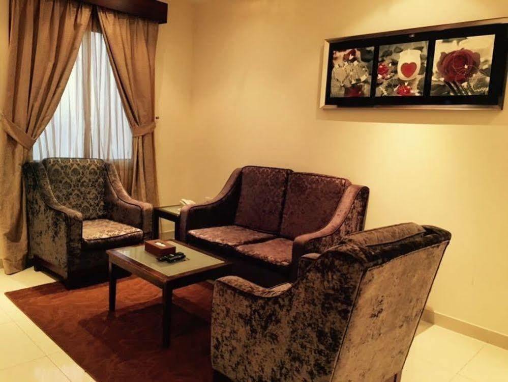 Baron Palace - Almasif Hotel Apartments Эр-Рияд Экстерьер фото
